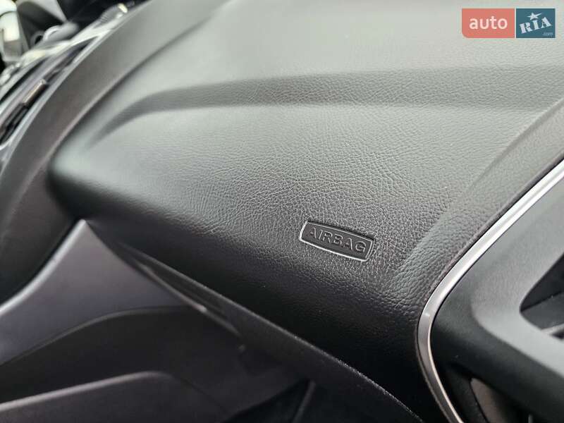 Хэтчбек Ford Focus 2012 в Стрые