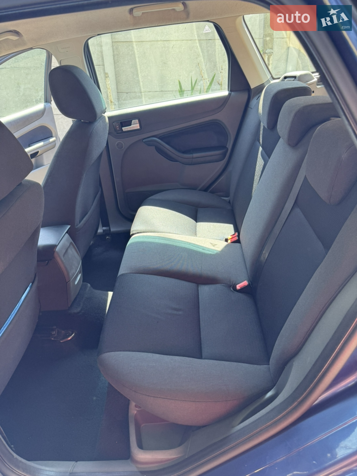 Ford Focus 2006 VIN WF0WXXGCDW6B23968 фото оголошення 6 з 10