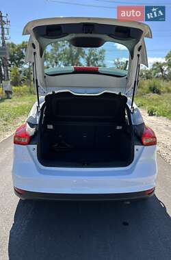 Хэтчбек Ford Focus 2017 в 