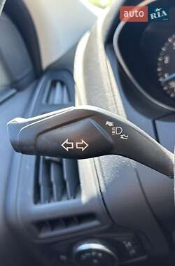 Хэтчбек Ford Focus 2017 в 