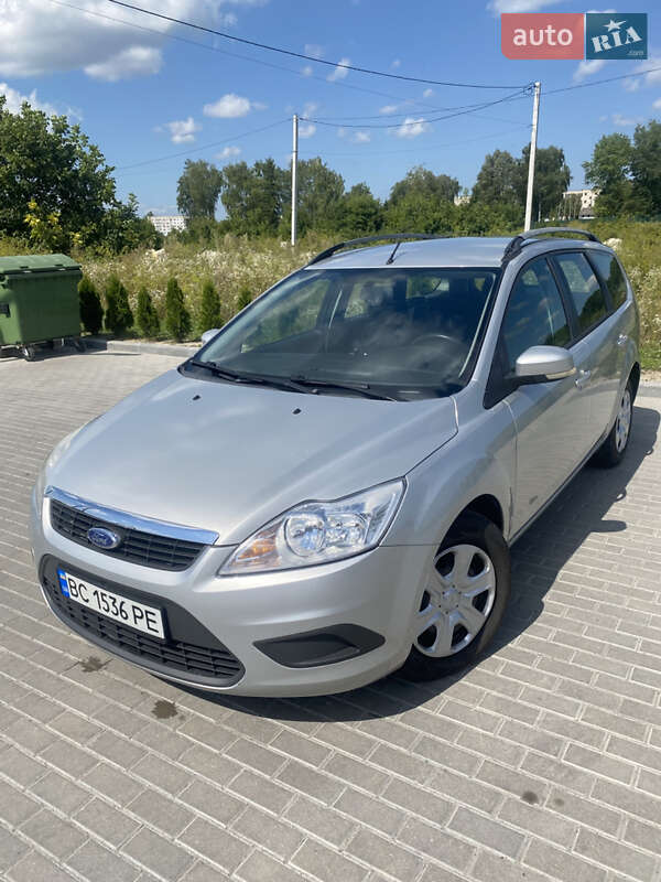 Универсал Ford Focus 2010 в Золочеве