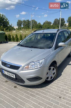 Универсал Ford Focus 2010 в 