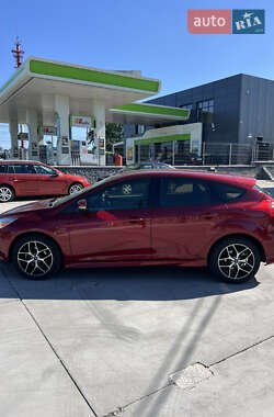 Хэтчбек Ford Focus 2015 в 
