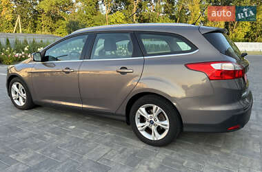 Универсал Ford Focus 2012 в 