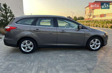 Универсал Ford Focus 2012 в 