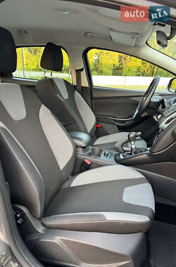 Универсал Ford Focus 2012 в 
