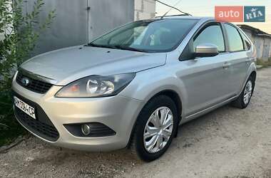 Хэтчбек Ford Focus 2011 в 