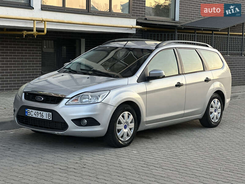 Универсал Ford Focus 2010 в 