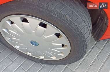Седан Ford Focus 2011 в 