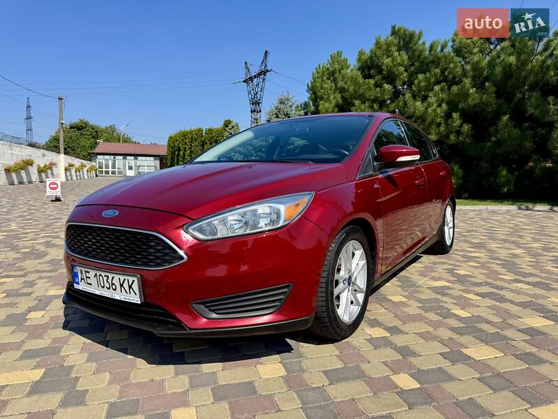 Хэтчбек Ford Focus 2016 в Днепре