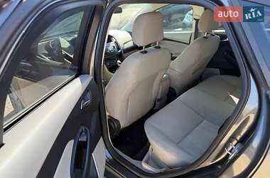 Седан Ford Focus 2018 в 
