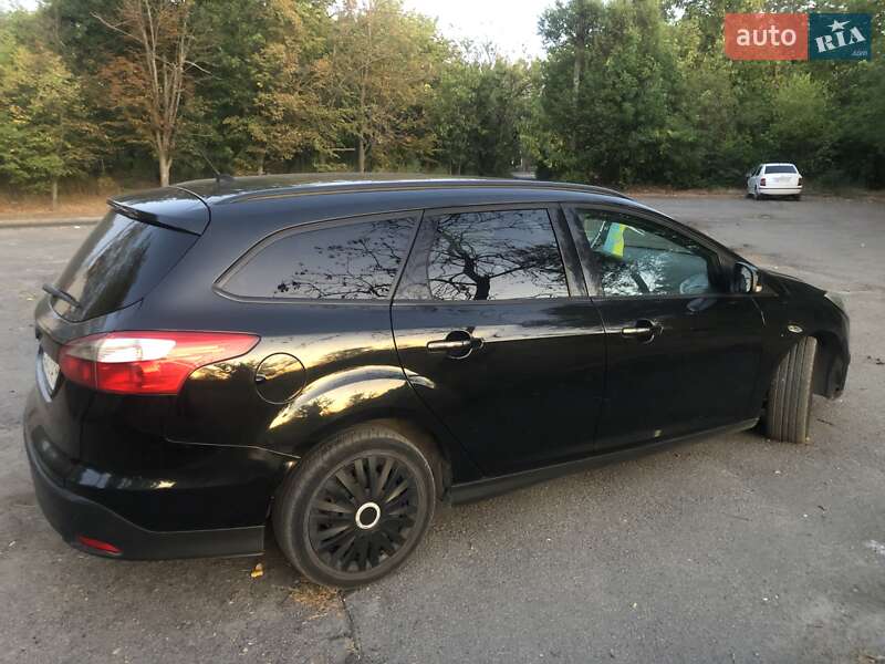 Универсал Ford Focus 2013 в Днепре