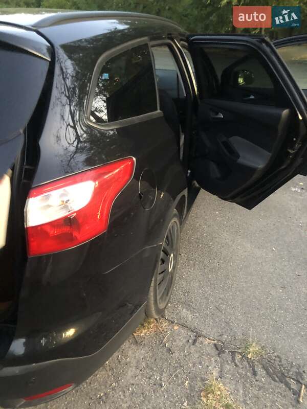 Универсал Ford Focus 2013 в Днепре