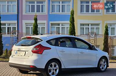 Хэтчбек Ford Focus 2014 в 