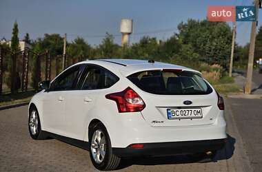 Хэтчбек Ford Focus 2014 в 