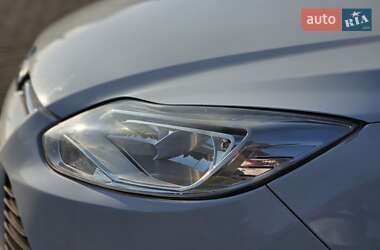 Хэтчбек Ford Focus 2014 в 