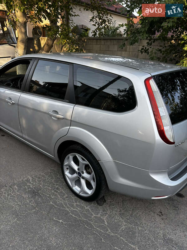 Универсал Ford Focus 2008 в Заре