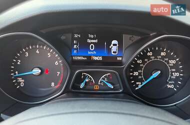 Хэтчбек Ford Focus 2017 в 