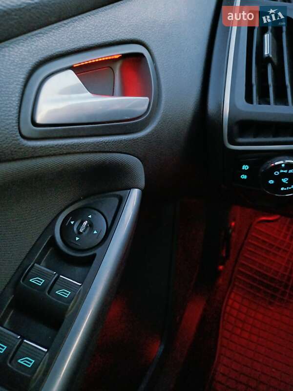 Универсал Ford Focus 2014 в Киеве