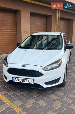 Седан Ford Focus 2016 в 