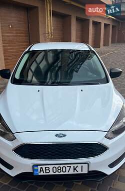 Седан Ford Focus 2016 в 