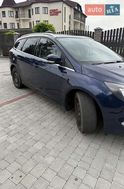 Универсал Ford Focus 2011 в 