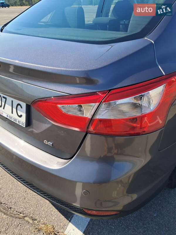 Седан Ford Focus 2013 в Запорожье фото 9 Седан Ford Focus 2013 в Запорожье