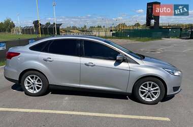 Седан Ford Focus 2016 в 