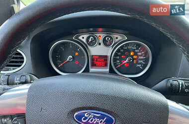Универсал Ford Focus 2010 в 