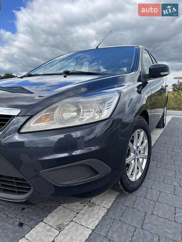 Универсал Ford Focus 2010 в Львове
