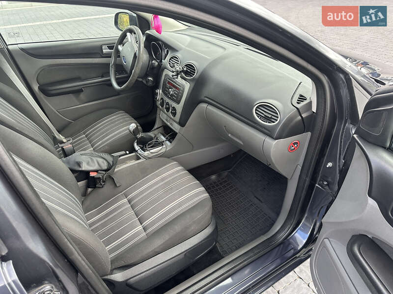 Универсал Ford Focus 2010 в Львове