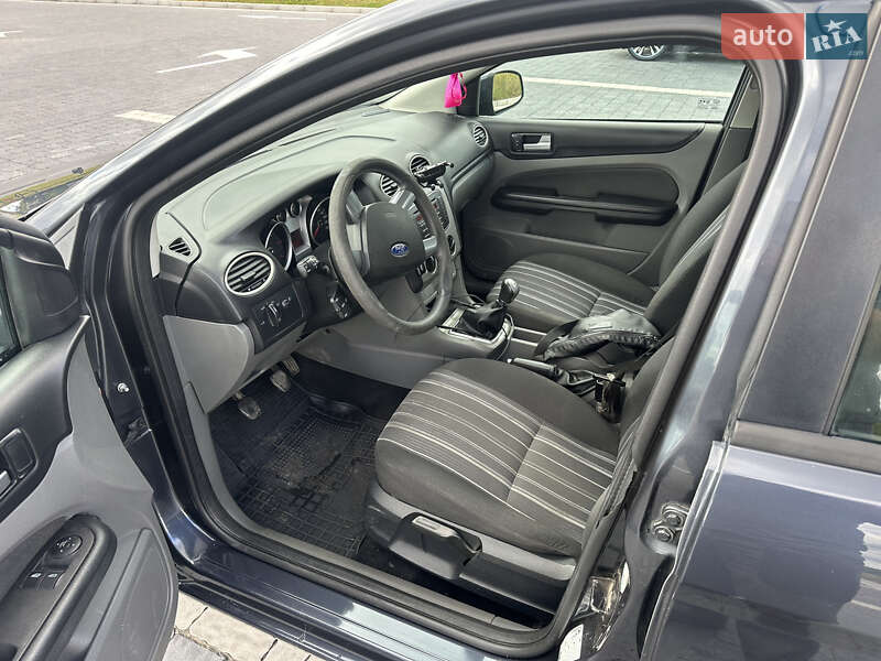 Универсал Ford Focus 2010 в Львове