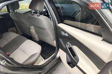 Хэтчбек Ford Focus 2012 в Киеве