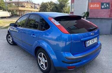 Хэтчбек Ford Focus 2007 в 