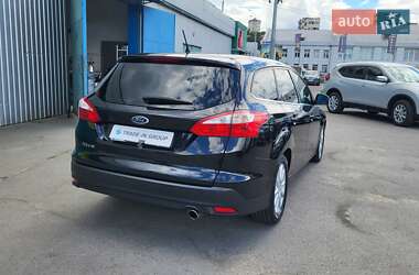 Универсал Ford Focus 2014 в 