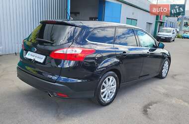 Универсал Ford Focus 2014 в 