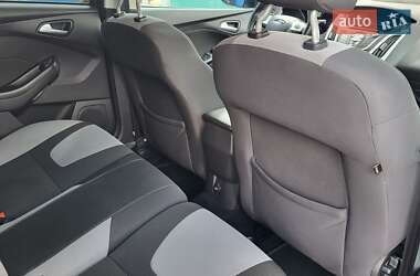 Универсал Ford Focus 2014 в 