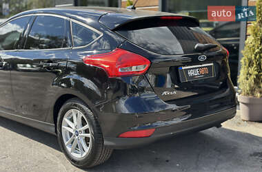 Хэтчбек Ford Focus 2016 в 