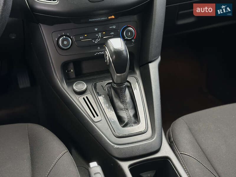 Хэтчбек Ford Focus 2016 в Шептицькому