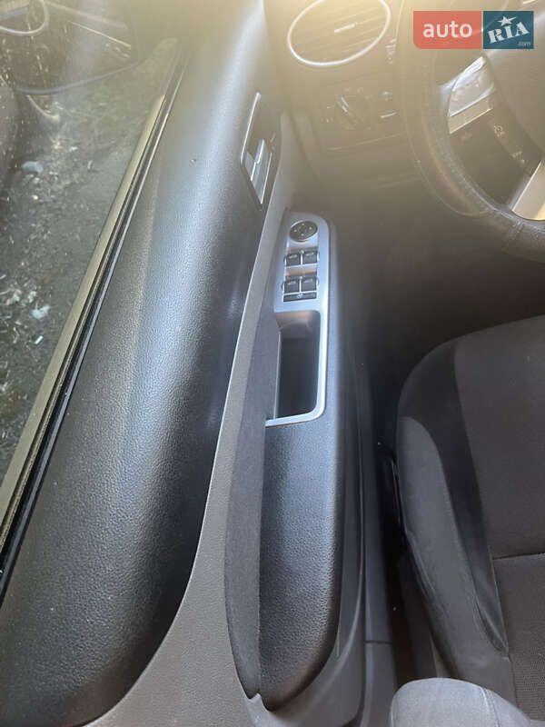 Універсал Ford Focus 2009 в Ужгороді