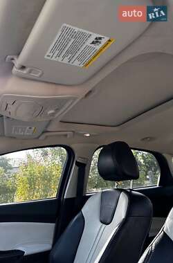 Седан Ford Focus 2014 в 