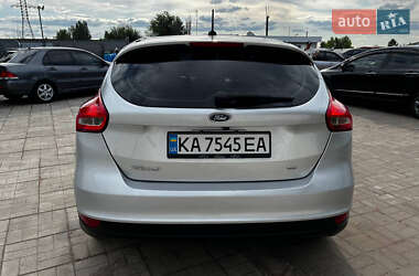 Хэтчбек Ford Focus 2016 в 