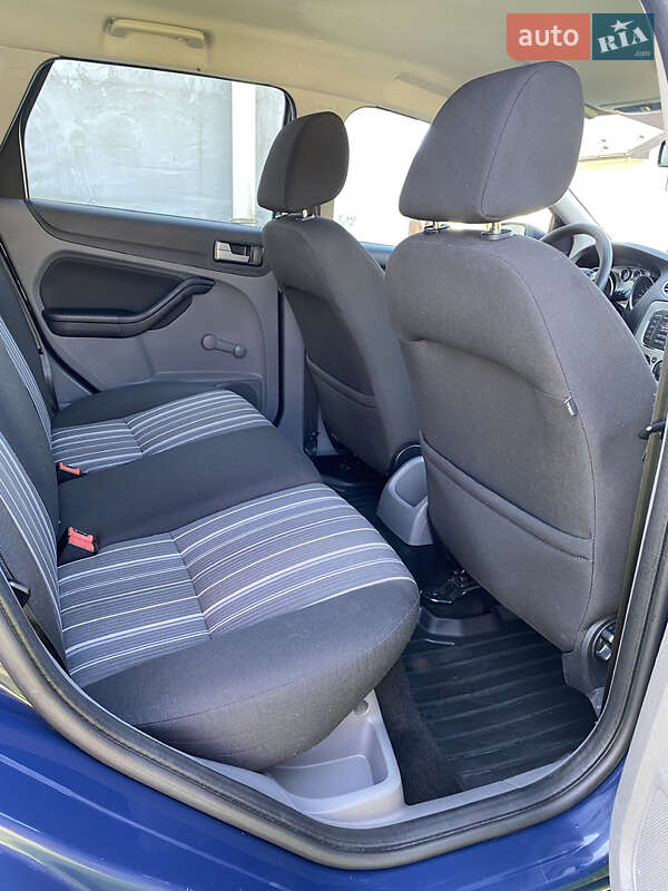 Універсал Ford Focus 2010 в Бориславі