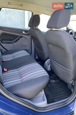 Универсал Ford Focus 2010 в 