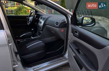 Универсал Ford Focus 2010 в 