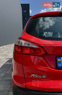 Универсал Ford Focus 2014 в 