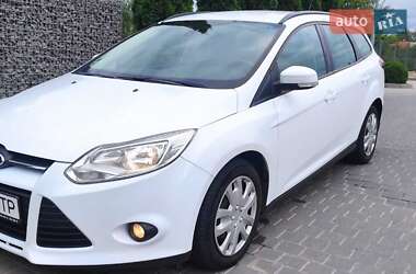 Универсал Ford Focus 2014 в 
