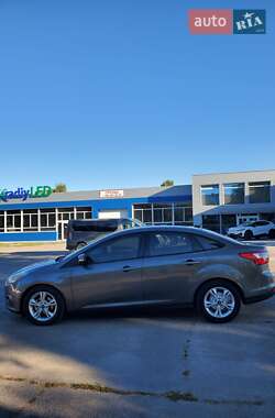 Седан Ford Focus 2014 в 