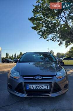 Седан Ford Focus 2014 в 