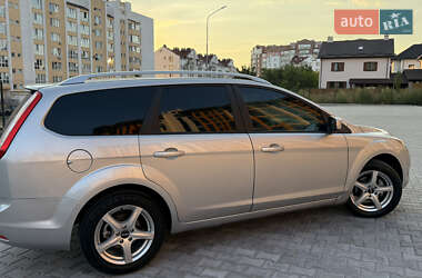 Универсал Ford Focus 2010 в 